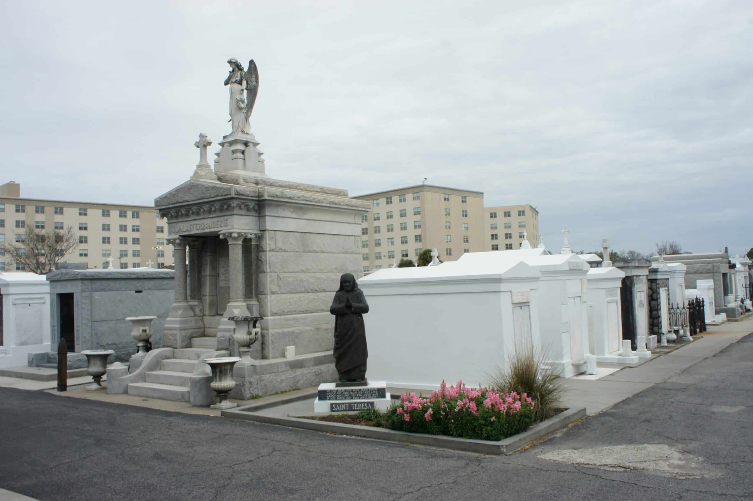 St Louis Cemetery # 3