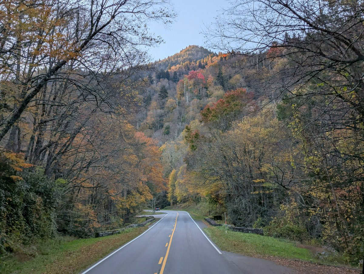 Smoky Mountain Photos 15 Pxl 20251021 120654532 Scaled